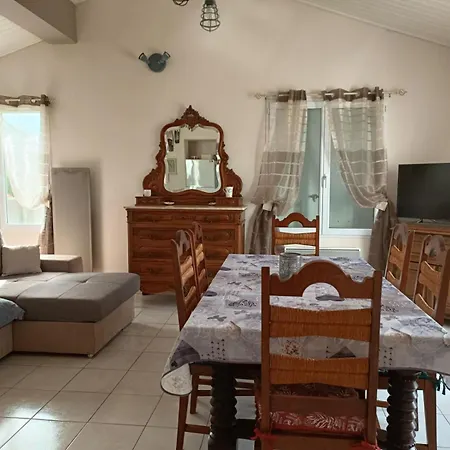 Maison A * La Brée-les-Bains