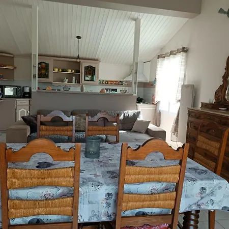Maison A Casa vacanze *